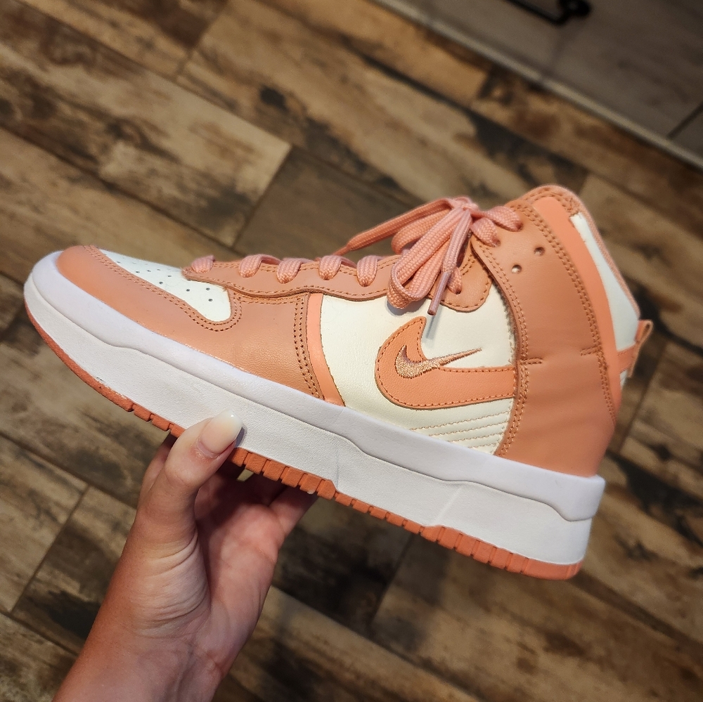 Wmns Dunk Highs "crimson bliss"